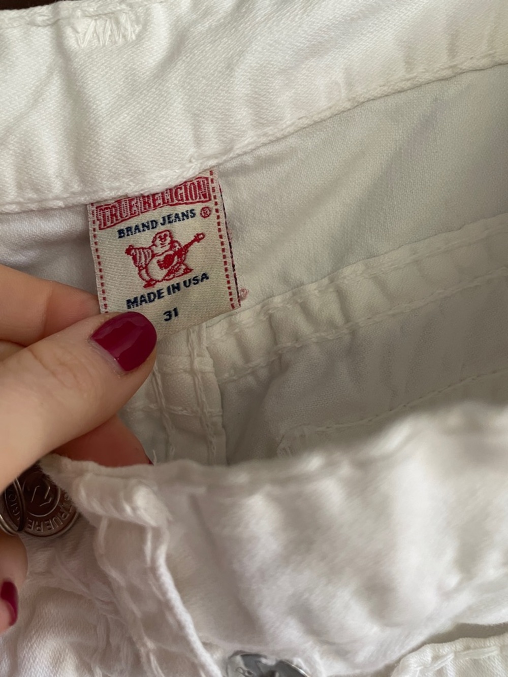 True Religion Ricky White Jeans 31 Silver Buttons 32 Inseam - Picture 6 of 12